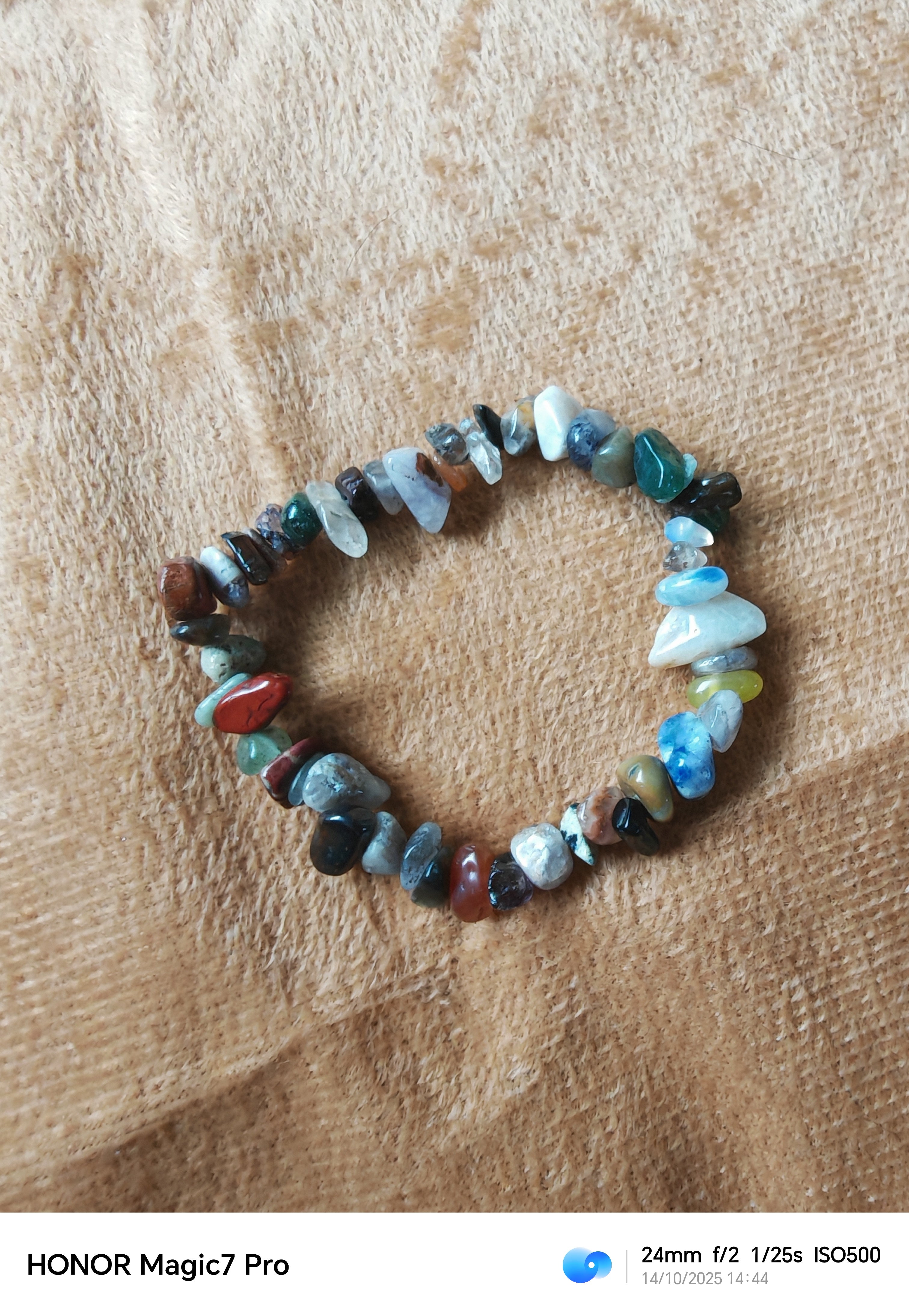 Natuurlijk edelstenen armband